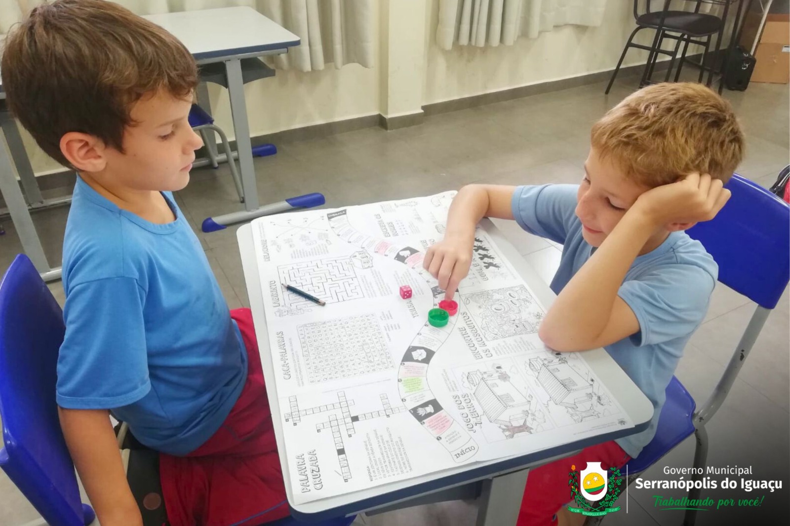 Governo Municipal amplia ações educativas contra o Aedes aegypti nas escolas Governo Municipal amplia ações educativas contra o Aedes aegypti nas escolas