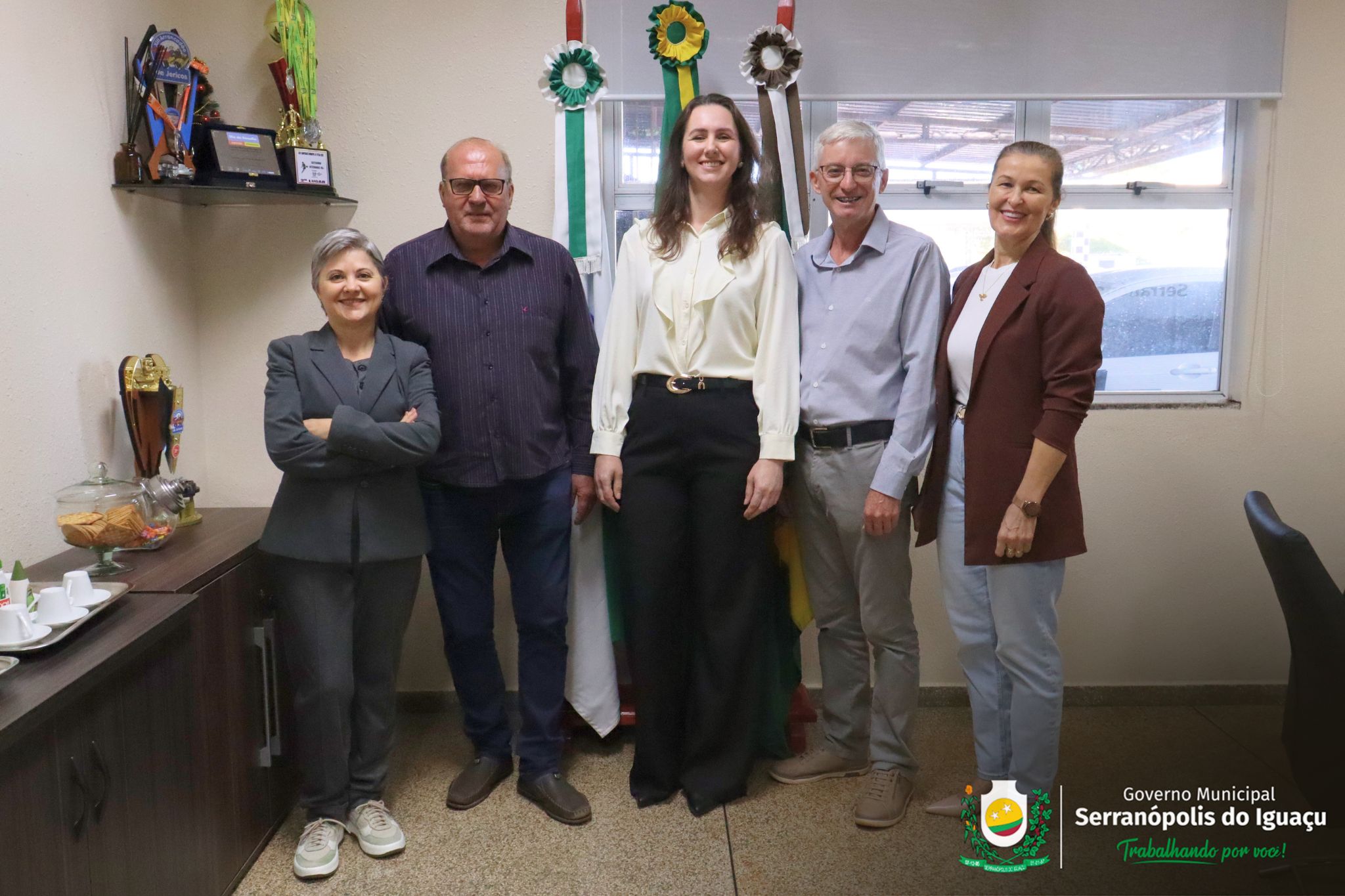 Governo Municipal formaliza contratação de assistente social para atuação no CRAS