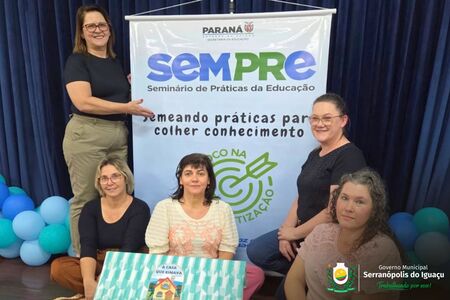 Serranópolis do Iguaçu apresenta prática de alfabetização em evento regional de educação