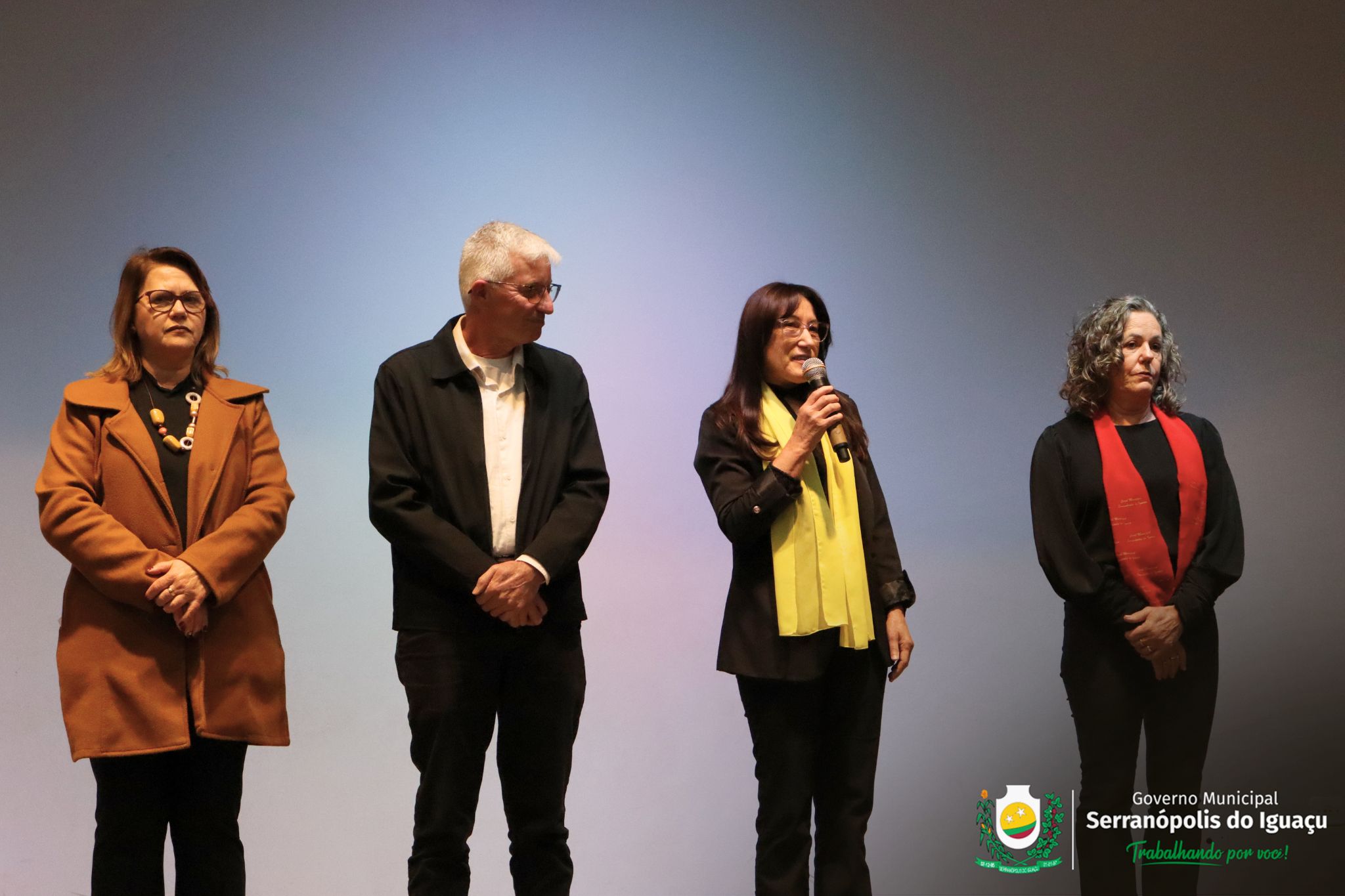 Corais celebram os 29 anos do Coral Municipal de Serranópolis do Iguaçu Corais celebram os 29 anos do Coral Municipal de Serranópolis do Iguaçu
