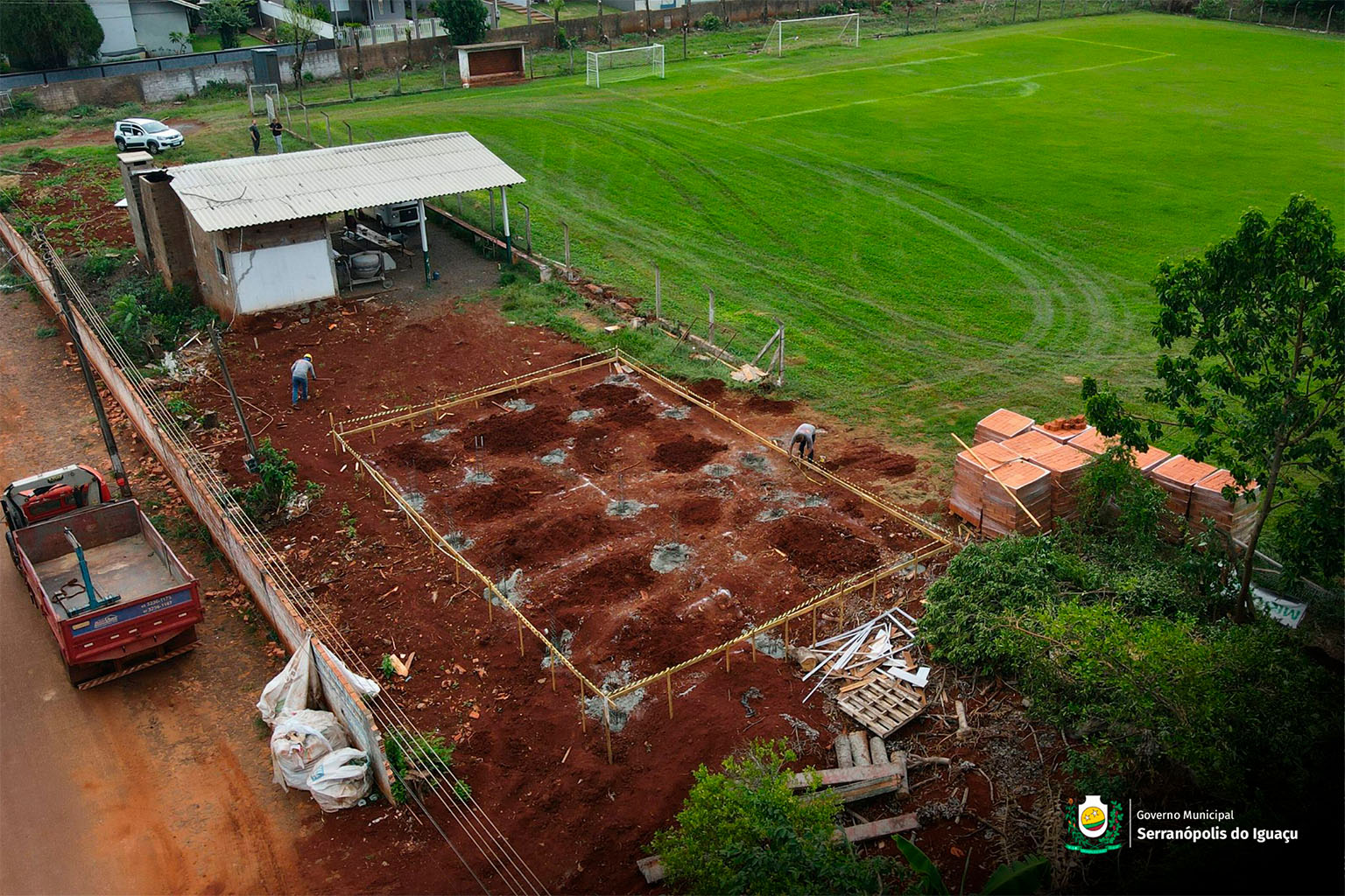 Obras de reforma e ampliação do Campo do Fluminense avançam em Serranópolis do Iguaçu