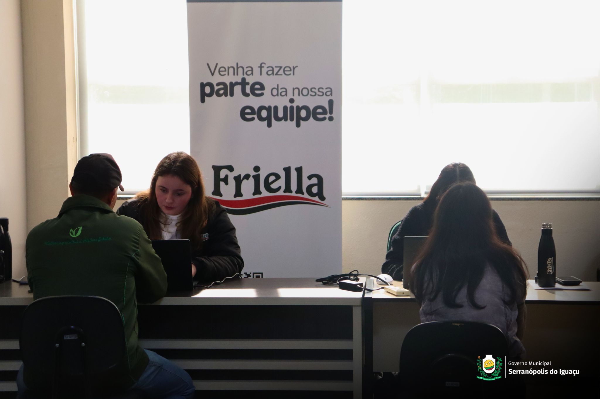 Ação para geração de emprego é realizada na Prefeitura