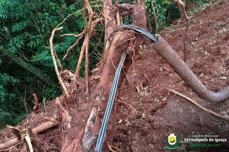 Furto de fiação elétrica na ciclovia causa escuridão em Serranópolis do Iguaçu