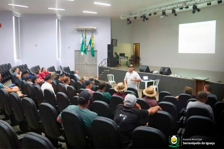 Reunião do Conselho Municipal de Desenvolvimento Rural Sustentável discute conservação do solo e de estradas