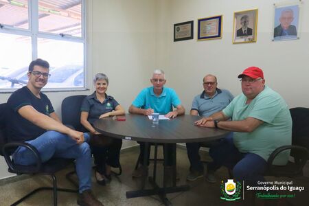 Governo Municipal de Serranópolis do Iguaçu torna pública a formalização de apresentação de servidores contratados no mês de março