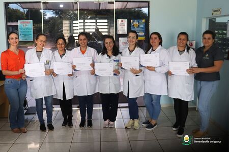 Governo Municipal realiza curso de atualização em curativos para profissionais da saúde