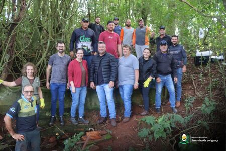 Semana do Meio Ambiente: Serranópolis do Iguaçu recupera nascente Semana do Meio Ambiente: Serranópolis do Iguaçu recupera nascente