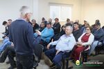 Governo municipal reúne agricultores que serão beneficiados com pavimentação asfáltica Governo municipal reúne agricultores que serão beneficiados com pavimentação asfáltica
